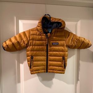 Patagonia size 3-6 month reversible down jacket/coat